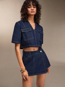EURMUSE Conjunto casual feminino composto por top cropped de manga curta com bolso utilitário e saia jeans assimétrica. - Lavagem escura - Ver 6