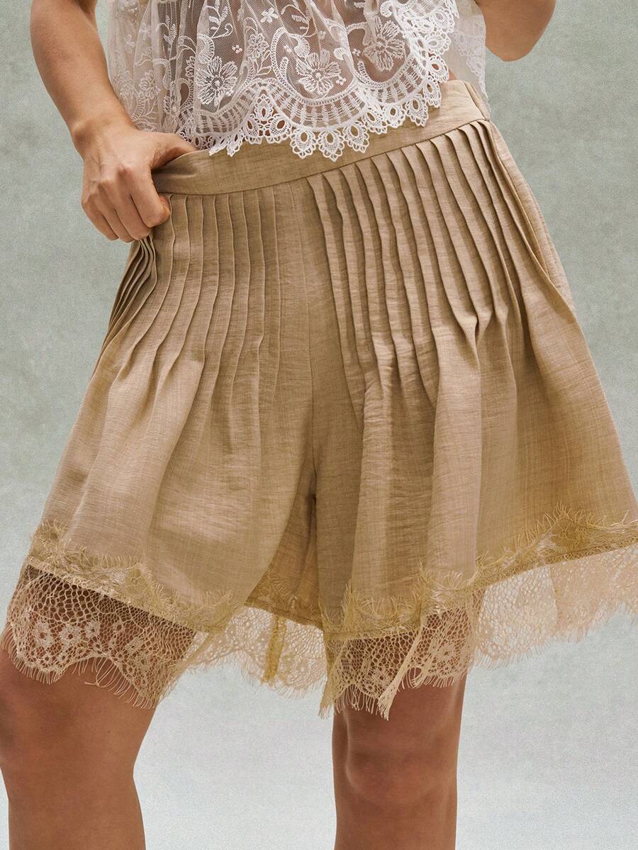 Bohemela Casual Solid Color Woven Contrast Lace Trim Loose Women Shorts - White - View 1
