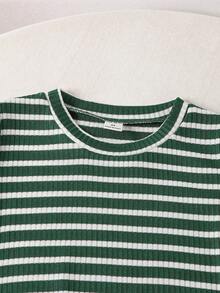 SHEIN Girls' Green Striped 2-Piece Set, Minimalist And Fresh Short Sleeve T-Shirt + Shorts Combo, Comfortable Casual Suitable For Daily Wear, Home, School - Green - View 6