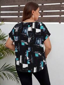 SHEIN LUNE Plus Size Artistic Line Drawing Round Neck Pullover Shirt - Multicolor - View 2