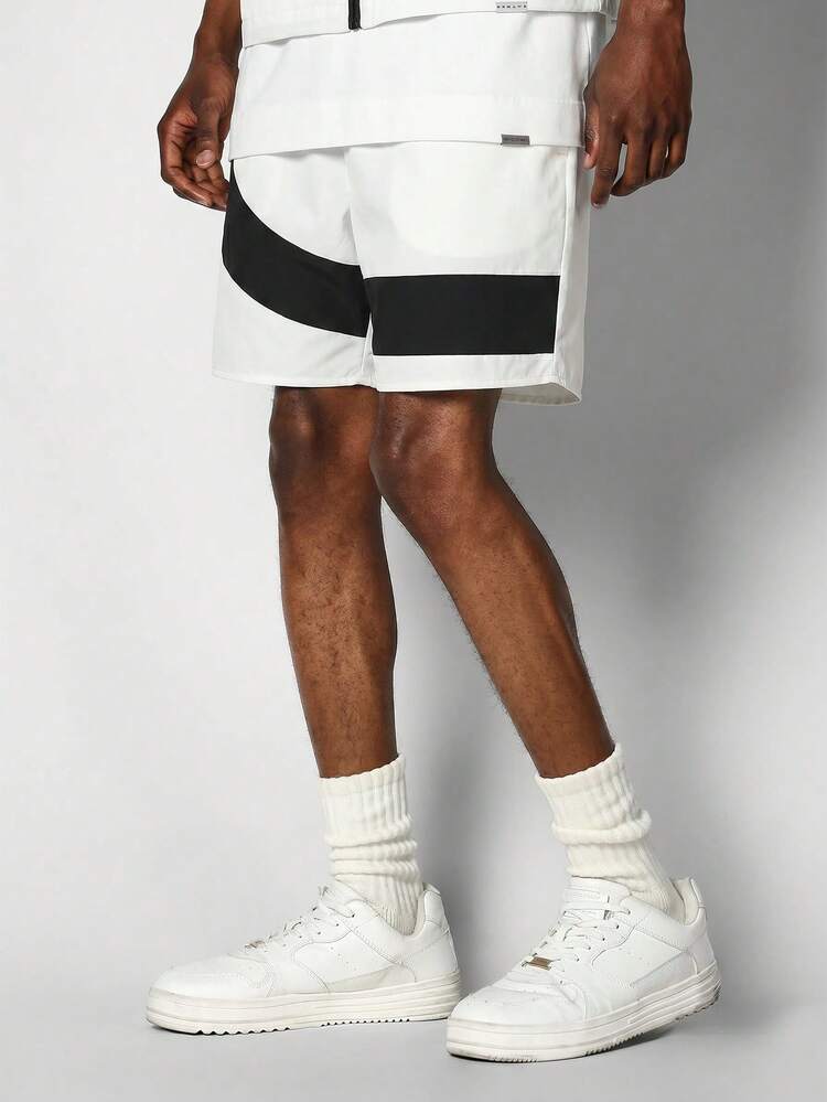 Camisa Zip-Up Co-Ord de Manga Curta com Painel Diagonal Colorido Ousado e Patch de Logotipo Oval, Estilo de Verão
