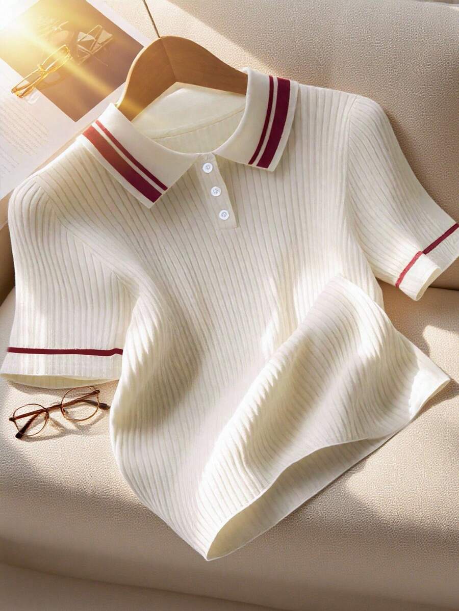 SHEIN Clasi Áo thun dệt kim tay ngắn màu sắc đơn giản cỡ lớn, cổ tay áo in họa tiết màu tương phản + cổ áo polo dành cho nữ - Màu be - Xem 1
