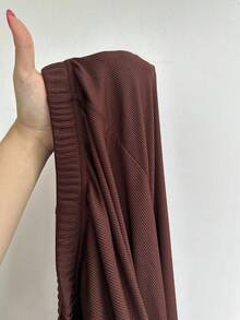 Solflare 大尺碼女款騎士刺繡短袖T恤與長褲休閒套裝，柔軟修身商務休閒優雅兩件套，白色巧克力棕 - 巧克力棕 - 查看 6