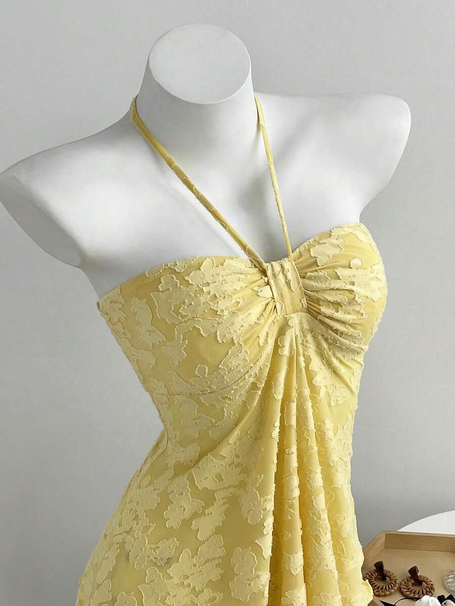 Elamini Women's Textured Sleeveless Halter Neck Casual Elegant Top, Versatile New Style, Summer Vacation Yellow - Apricot - View 1