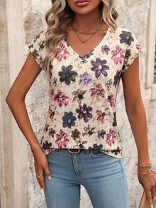 EMERY ROSE Women Gradient V-Neck Short Sleeve Casual T-Shirt, Summer Graphic Tees Women Tops - Multicolor - View 3