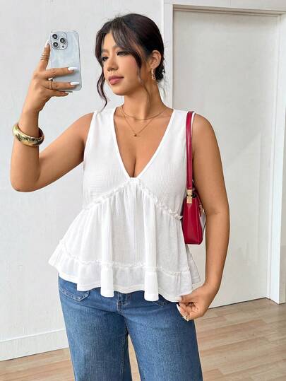 Lounesse Women's Plus Size V-Neck Patchwork Design White Camisole Tank Top, Casual Everyday Wear Vest Vacation Daily Home For Women Brunch Formal Summer