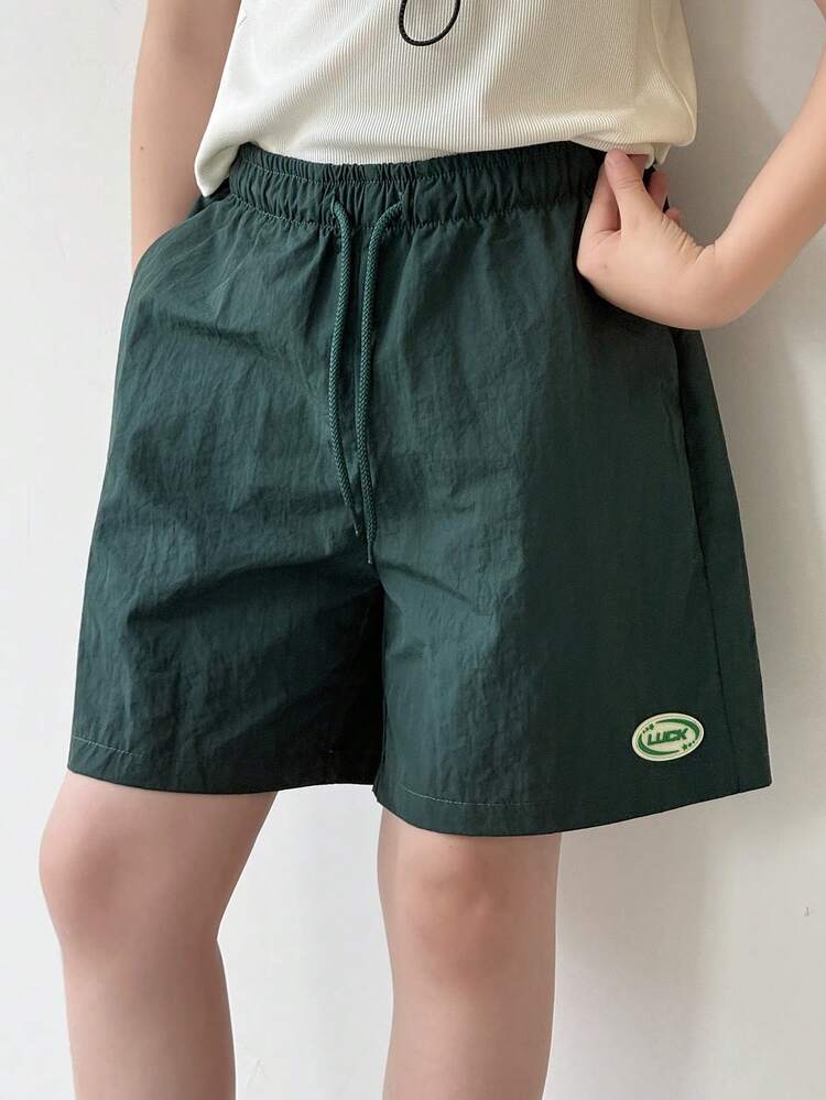 DAZY Quần short ống đứng dáng ngắn thoải mái dành cho bé trai lớn - Màu xanh lá cây đậm - Xem 8