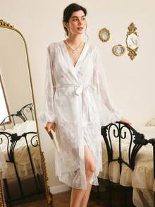 Côtesoire French Elegant Romantic Lace Patchwork V-Neck Camisole Satin Nightgown And Exaggerated Flared Lace Trim Robe Women Sleepwear Set - White - View 5