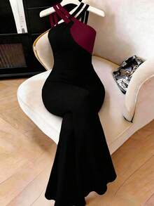 GlowEve CURVE Plus Size Elegant Versatile Color Block Jumpsuit For Women - Red - View 1