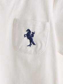 SHEIN Set de 2 piezas con top de manga corta de cuello redondo holgada y estampada, emparejada con pantalones cortos vaqueros elásticos en la cintura con estampado bordado, para niños pequeños, estilo minimalista y versátil, adecuado para exteriores, vacaciones, etc. - Blanco - Ver 5