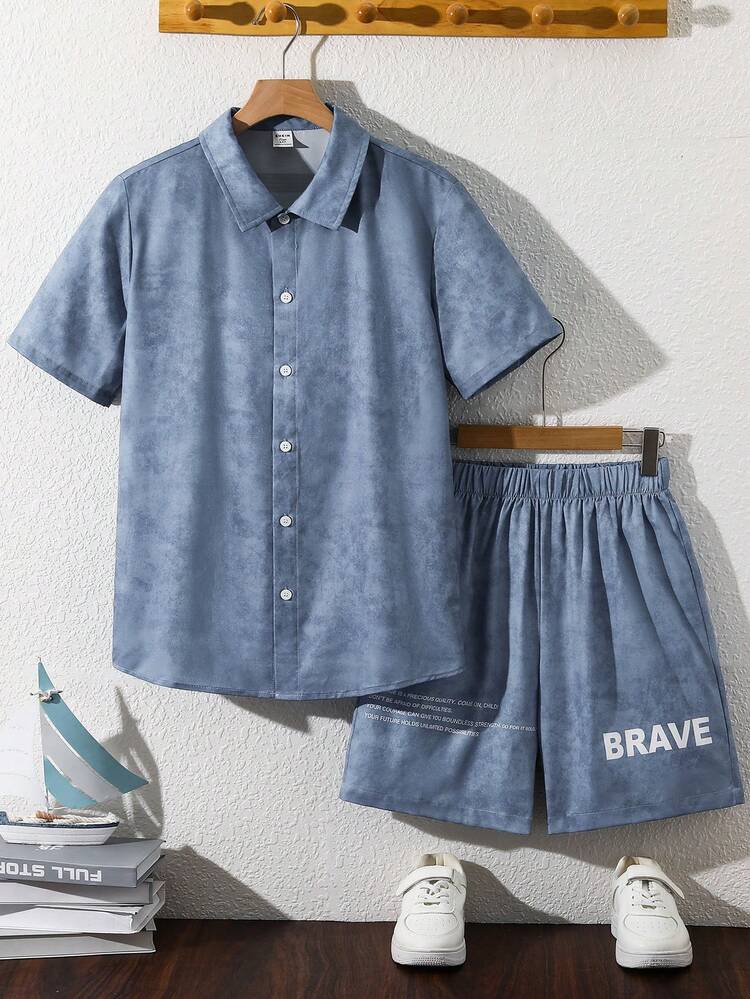 SHEIN Bộ đồ trẻ em 2 món phong cách Hàn Quốc dáng rộng gồm áo polo tay ngắn, quần short và quần dài, lấy cảm hứng từ phong cách Y2K, phù hợp cho đi làm, đi học, họp mặt gia đình, dã ngoại, thể thao, mùa xuân/hè. - Màu xanh lam - Xem 2
