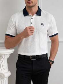 Calvornis 男士时尚休闲通勤短袖 Polo 衫，男士提花针织上衣，男士纽扣针织 Polo 衫，白色针织短袖 Polo 衫，男士图案短袖 Polo 衫，复古风格，适合日常休闲穿着、周末旅行、户外活动、探险旅行、轻松的工作环境或半正式场合，可作为送给男友/丈夫的礼物，周年纪念/生日、派对、暑假、海滩装扮、夏威夷婚礼以及春夏穿着。 - 白色 - 查看 4