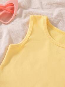 Souflis Souflis 4件組女嬰夏季背心上衣，無袖圓領短版上衣，微笑花朵草莓素色、奶油黃、白色花卉、粉色格紋、淺粉色 - 彩色 - 查看 5