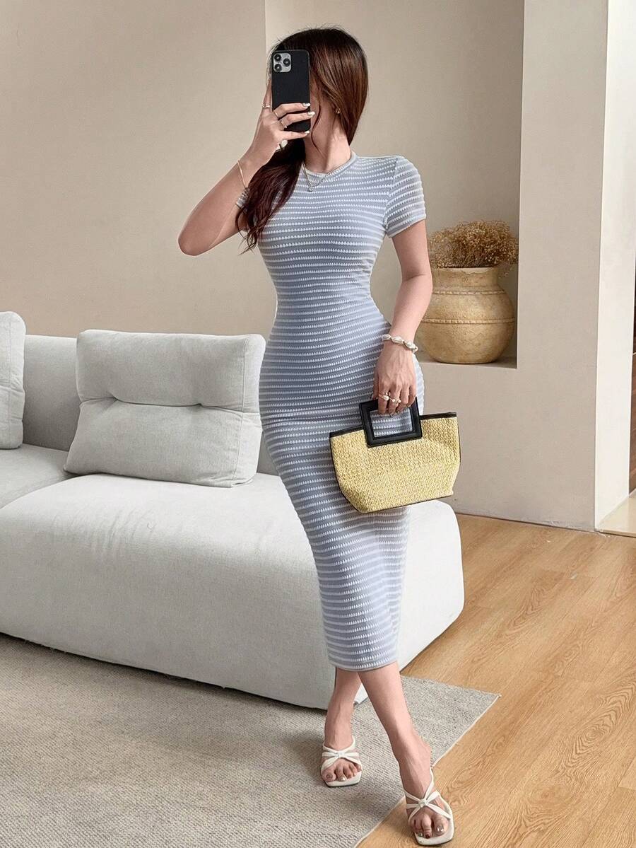 Feyla 女士条纹圆领短袖修身中长连衣裙 - 彩色 - 查看 1