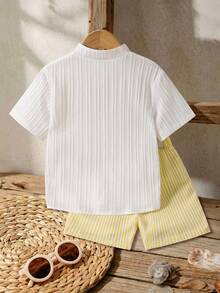 SHEIN Casuvi Kids 男童夏季椰子树字母印花翻领衬衫（带口袋）搭配纯色休闲短裤套装（2件套），适合外出、度假及各种场合。 - 黃色 - 查看 2