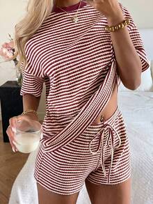 Đỏ và trắng