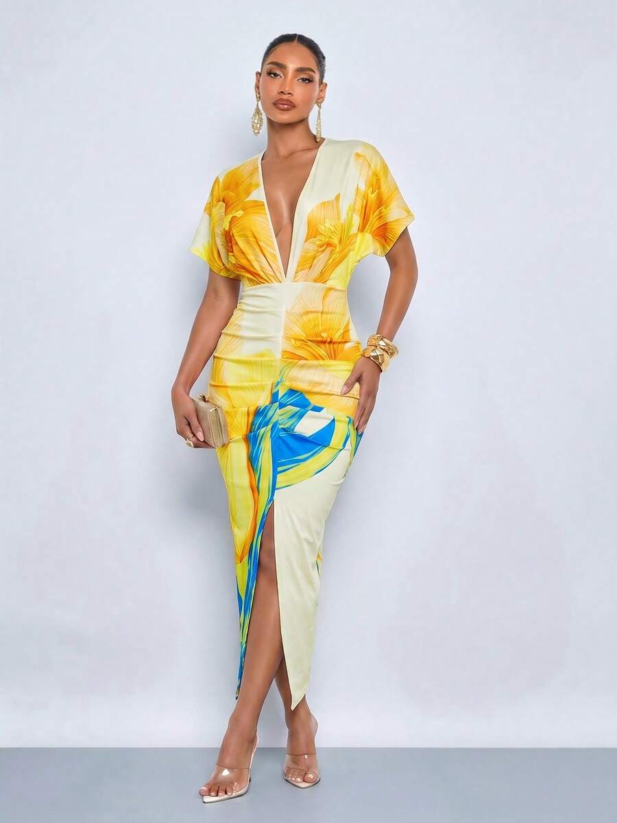 SOLERSUN Fashionable And Elegant Deep V-Neck Slim-Fit Pleated Slit Lily Floral Maxi Dress For Vacation - Yellow - View 1