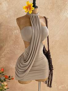 SHEIN PETITE CURVE 大码女式春夏不对称裹身系带修身迷你连衣裙，适合约会、花园派对、下午茶、插花、波西米亚风、度假、复古风、假日等各种场合。 - 卡其色 - 查看 8