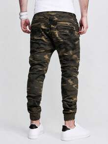 Manfinity Homme Pantalones holgados con estampado de camuflaje y cintura con cordón para hombres - Verde militar - Ver 2
