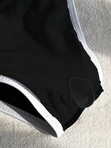SHEIN Tween女孩休閒海灘度假復古拼色交叉肩帶比基尼套裝 皇家藍 - 黑與白 - 查看 5