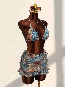 Swim Vcay 女士夏季渐变纹理挂脖比基尼套装，配荷叶边纱笼裙和金属装饰，休闲海滩度假性感泳装 - 彩色 - 查看 4