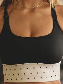 Aralina 對比波點與素色內衣與單車短褲套裝 - 黑與白 - 查看 4