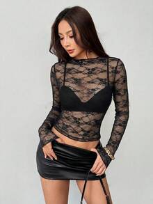 EgrlEra Atasan Seksi Transparan Motif Bunga Peony Elastis Berenda untuk Wanita (Potongan Acak) - Hitam - View 5