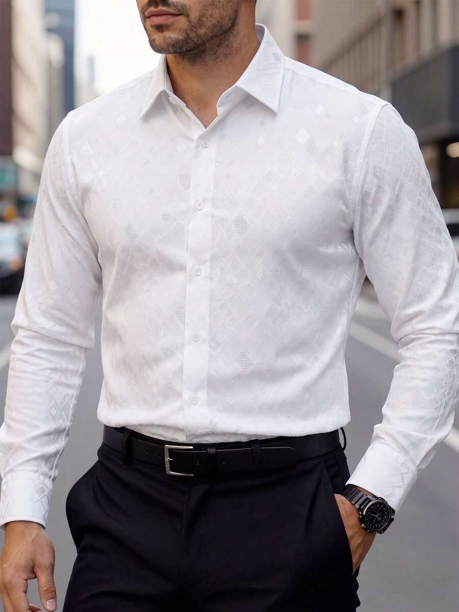 Manfinity Bizformal 男士长袖正装白衬衫,经典领,商务正装/男士优雅纽扣白衬衫,适合办公室及特殊场合/男士商务衬衫/男士商务休闲装/男士白衬衫/男士正装衬衫/男士纯色商务休闲长袖衬衫,男士长袖正装,男士经典正装,男士Polo衫,正式场合 - 白色 - 查看 1