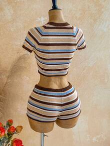 Soleia Bộ đồ nữ gồm áo dệt kim tay raglan kẻ sọc và quần short dệt kim, kiểu dáng thường ngày, gồm 2 món. - Nhiều màu - Xem 2