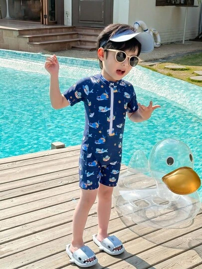 SHEIN 1件装男童可爱卡通印花撞色长袖防晒衣+帽子套装，适合海滩、泳池、春夏穿着