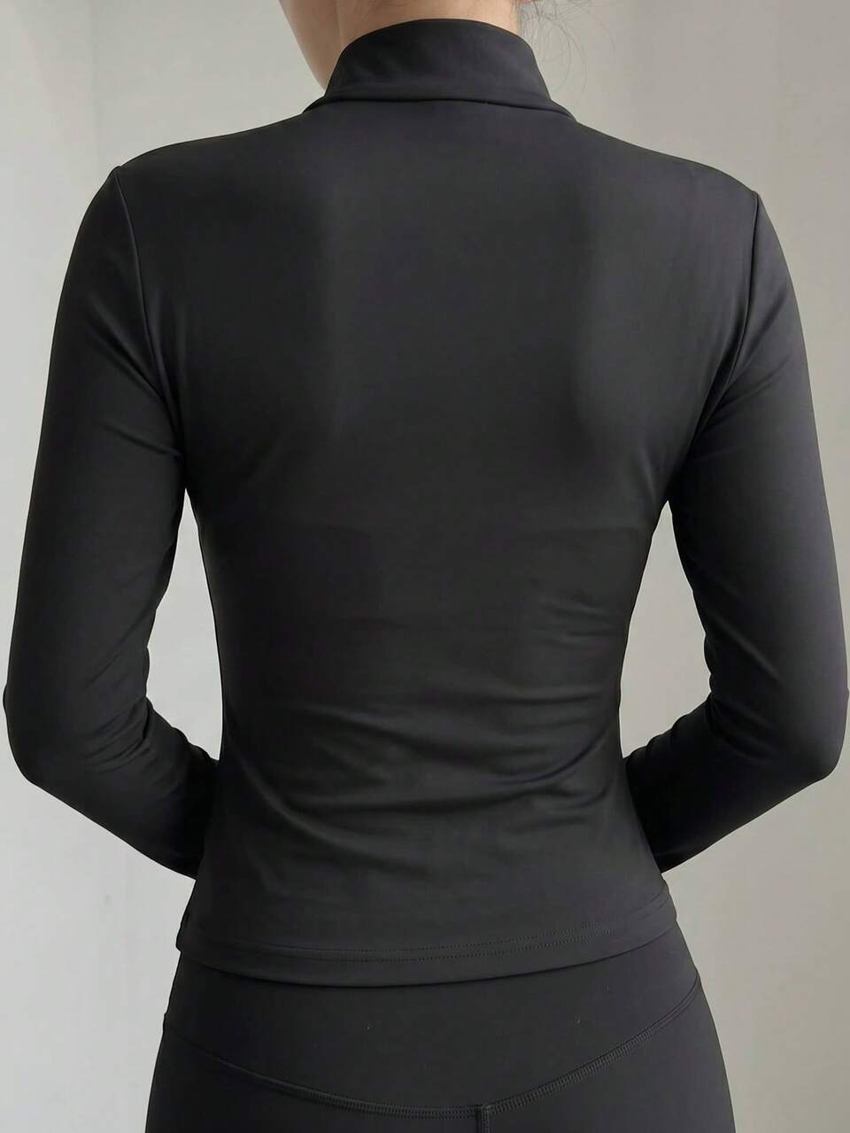Women's Solid Black Fitted Long Sleeve Zip-Up T-Shirt With Stand Collar And Cinched Waist, Sporty Style Fall