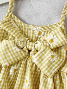 SHEIN Vintaside Kids Robe sans manches pour bébé fille, unisexe, nourrisson, tout-petit, nouveau-né de 0 à 3 ans, élégante, mignonne, décontractée, minimaliste, imprimé à carreaux jaunes et marguerites - Jaune citron - Voir 6