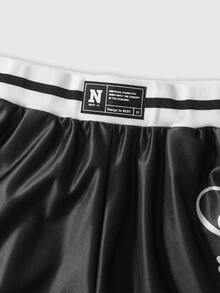 PAVTROS Bộ 2 món áo jersey bóng đá Mỹ phong cách retro nam, phong cách Y2K Millennium, áo thun cổ chữ V và quần short lưng dây rút, in chữ và số đồ họa, phù hợp cho nhảy đường phố, lễ hội âm nhạc, mặc thường ngày, set đồ, quà tặng sinh viên - màu đen - Xem 6