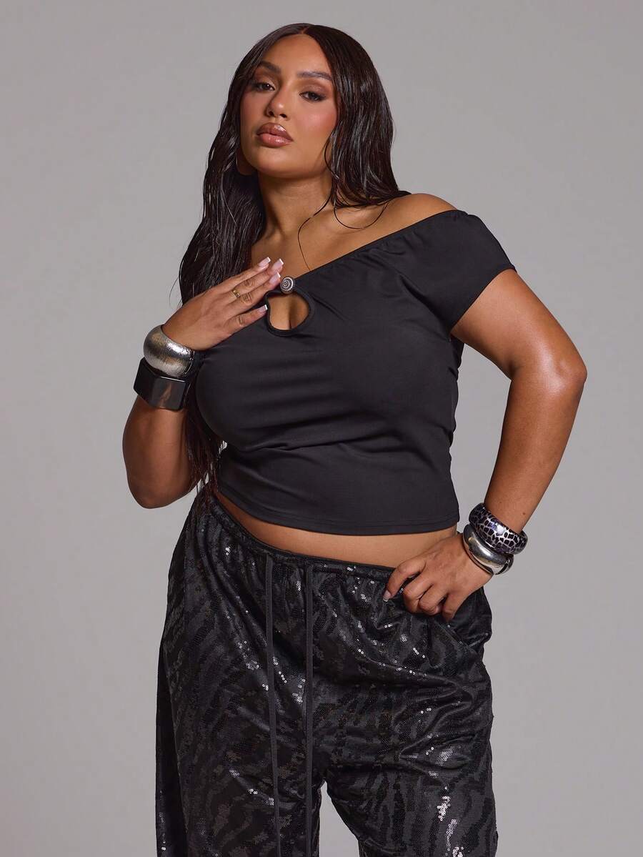 MUSERA Top de Manga Curta Ajustada com Detalhe de Recorte em Decote Keyhole, Elegante para Praia, Férias, Verão, Festival de Ibiza, Plus Size - Preto - Visão 1