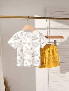 SHEIN Genkimix Kids 2件組/套 適合年輕男孩的休閒舒適百搭套裝，柔軟短袖T恤和短褲運動套裝，卡通火車圖案，適合夏季，時尚休閒穿搭，返校季，適合假期、戶外野餐、街拍、校園、節日、禮物 - 彩色 - 查看 2
