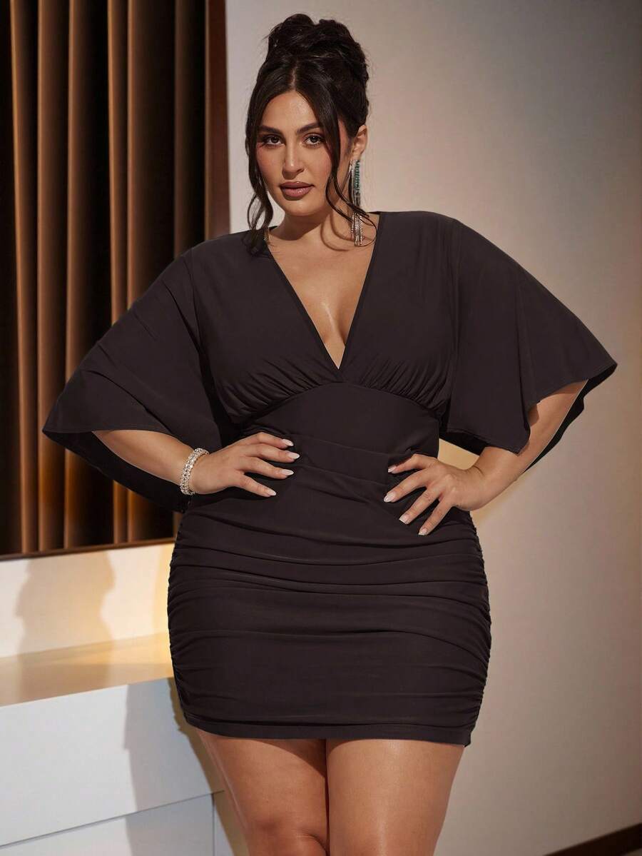 SHEIN BAE 大码女式V领迷你绿色圣诞连衣裙 - 咖啡棕 - 查看 1
