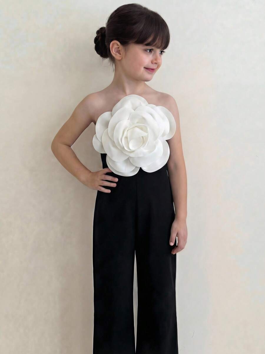 SHEIN Young Girl' 素色拼接 3D 花朵裝飾休閒連身褲 白色正式花童套裝附花朵 - 黑與白 - 查看 1