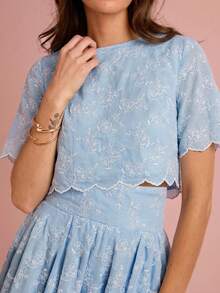 Amorya Women's Spring/Summer New Elegant High-End Embroidered Blouse & A-Line Skirt 2-Piece Set - Blue and White - View 3