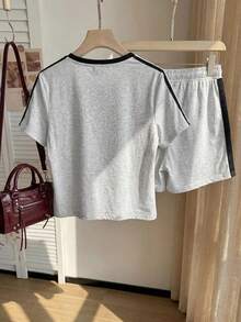 Comfortcana Ensemble t-shirt et short en tricot élastique confortable, style décontracté universitaire, grande taille - Gris pâle - Voir 5