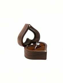 1 Stück Herz-förmige Holz-Schmuckbox für elegante Ringpräsentation, perfekt für Verlobungen, Hochzeiten und Valentinstag Geschenke, ideale Aufbewahrungslösung für Paare, Schulanfang Grundausstattung, einzigartiges Wohndekoration, sinnvolles Geschenk für besondere Anlässe, Liebe feiern und Erinnerungen mit dieser zeitlosen Schatulle bewahren, Raumdekoration - Walnuss - Übersicht 10
