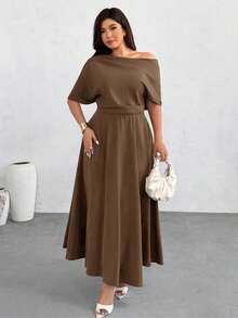 Firerie Vestido elegante de unicolor y cuello asimétrico, talla grande, para verano - Marrón - Ver 8