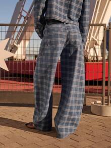 Nöista Blue Plaid Barrel-Leg Trousers With Patch Pockets And Relaxed Shape. Ideal For Travel, Casual Chic Styling And Everyday Fall Winter Outfits. - Blue - View 4