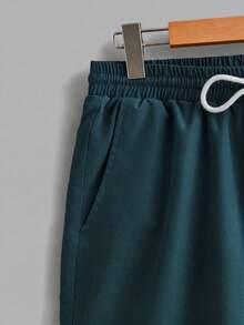 Manfinity Joysei Setelan Kaos Longgar Bahu Jatuh dan Celana Pendek Pinggang Bertali Motif Huruf dan Pohon Palem Kasual Pria untuk Liburan & Perjalanan, Musim Panas, Liburan - Krem - View 6