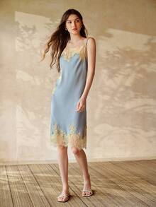 MOTF PREMIUM WOMEN'S CONTRAST LACE COLORBLOCK CAMI NIGHTGOWN - Blue - View 5