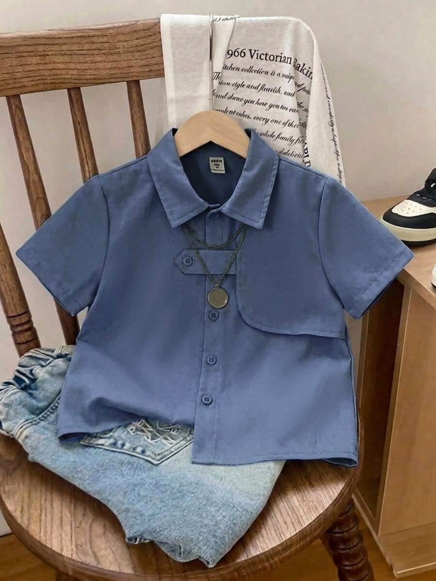 SHEIN 儿童/男童休闲韩版多口袋工装衬衫,纯色梭织面料,适合上学、花园、海滩、生日等场合,春、夏、秋、冬皆宜。 - 霧霾藍 - 查看 1
