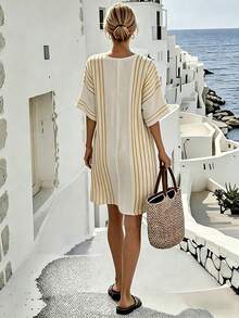 SHEIN Holidaya 女士休闲条纹V领宽松短袖连衣裙，适合夏季度假 - 金色 - 查看 2