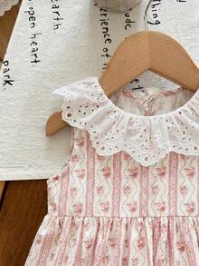 SHEIN LMoss Kids 女婴可爱碎花荷叶边上衣和裤子套装，夏季度假 - 彩色 - 查看 5