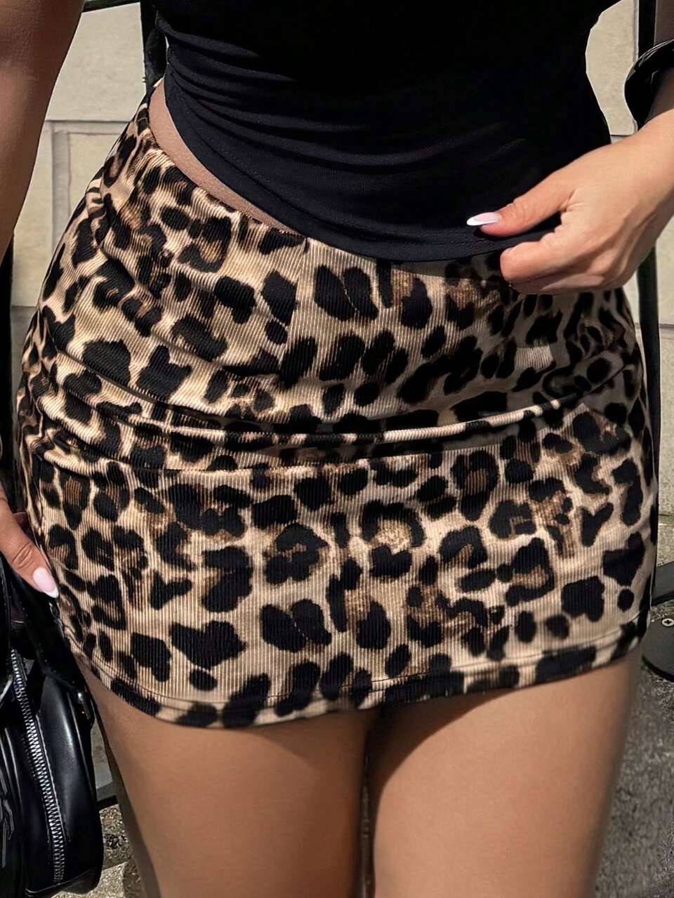 Dazy Plus Leopard Print Bodycon Mini Skirt, Stretchy Plus Size Women Spring/Summer Blogger Casual Skirt
