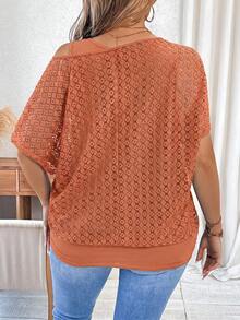 SHEIN LUNE CURVE 大尺碼鏤空蕾絲不對稱肩罩衫，對比色吊帶背心 2 合 1 圓領休閒夏季商務休閒夜間穿搭 焦橙色 - 橘色 - 查看 2