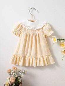 SHEIN Newborn Cute Cartoon Heart Pattern Suspender Bow Decor Princess Dress, Suitable For Spring/Summer Outings, Vacations And Parties - Yellow - View 5